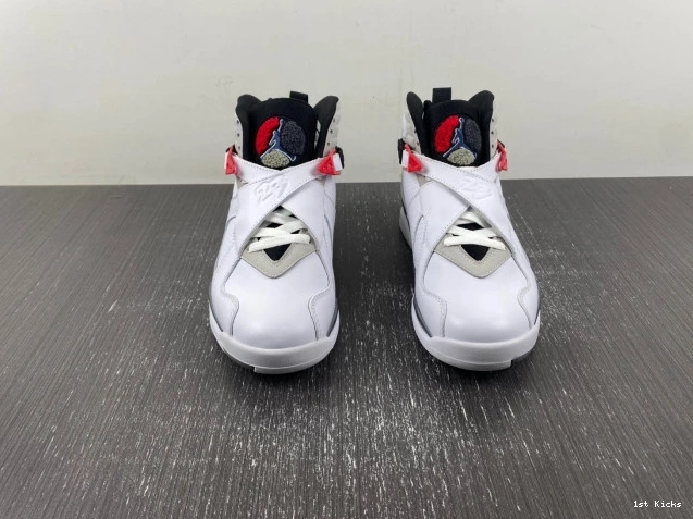 1st Kicks Air Retro (2013) Bugs 305381-103 Bunny 8 Jordan 0729